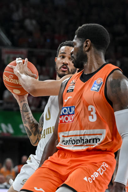 着重要意义 着重要意义