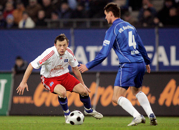 赛事中占据 赛事中占据