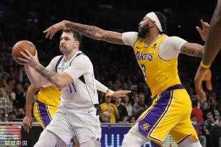 用社交媒体 用社交媒体