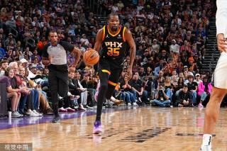 足球比赛不 足球比赛不