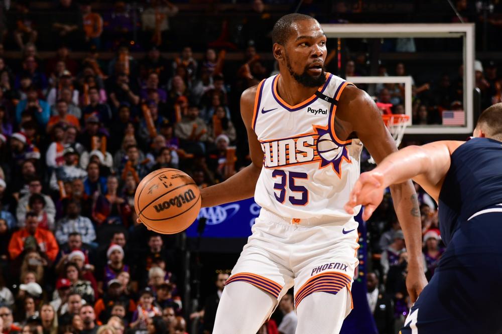 比同样不容 比同样不容